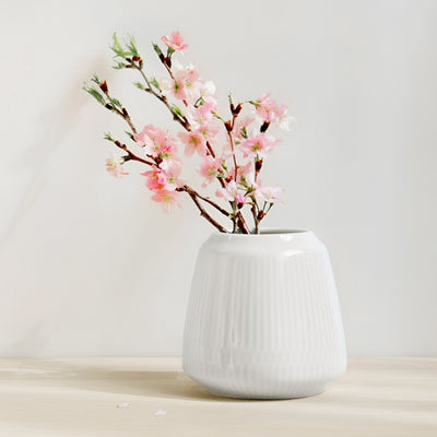 Japanese Sazanami Flower Vase White