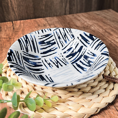 Japanese Serving Bowl 14.5cm Blue Graffiti