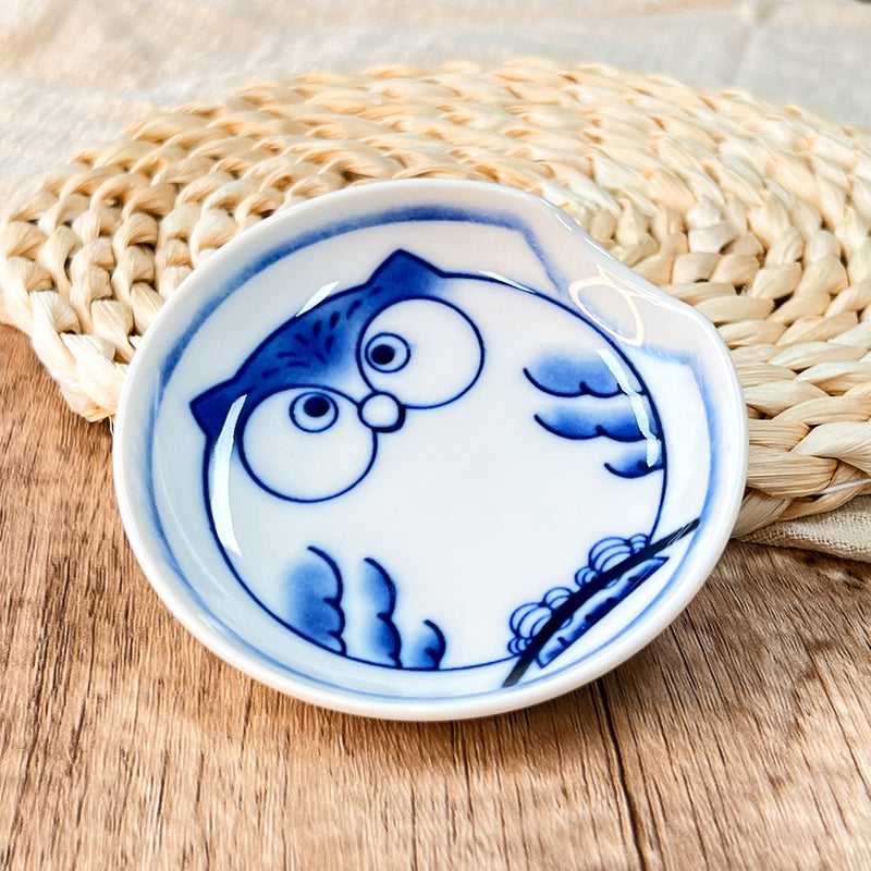 Japanese Ceramic Sauce Dish Plate 9cm Irregular Owl